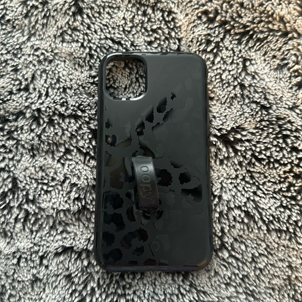 COPY - Loopy Leopard iPhone 13 Case